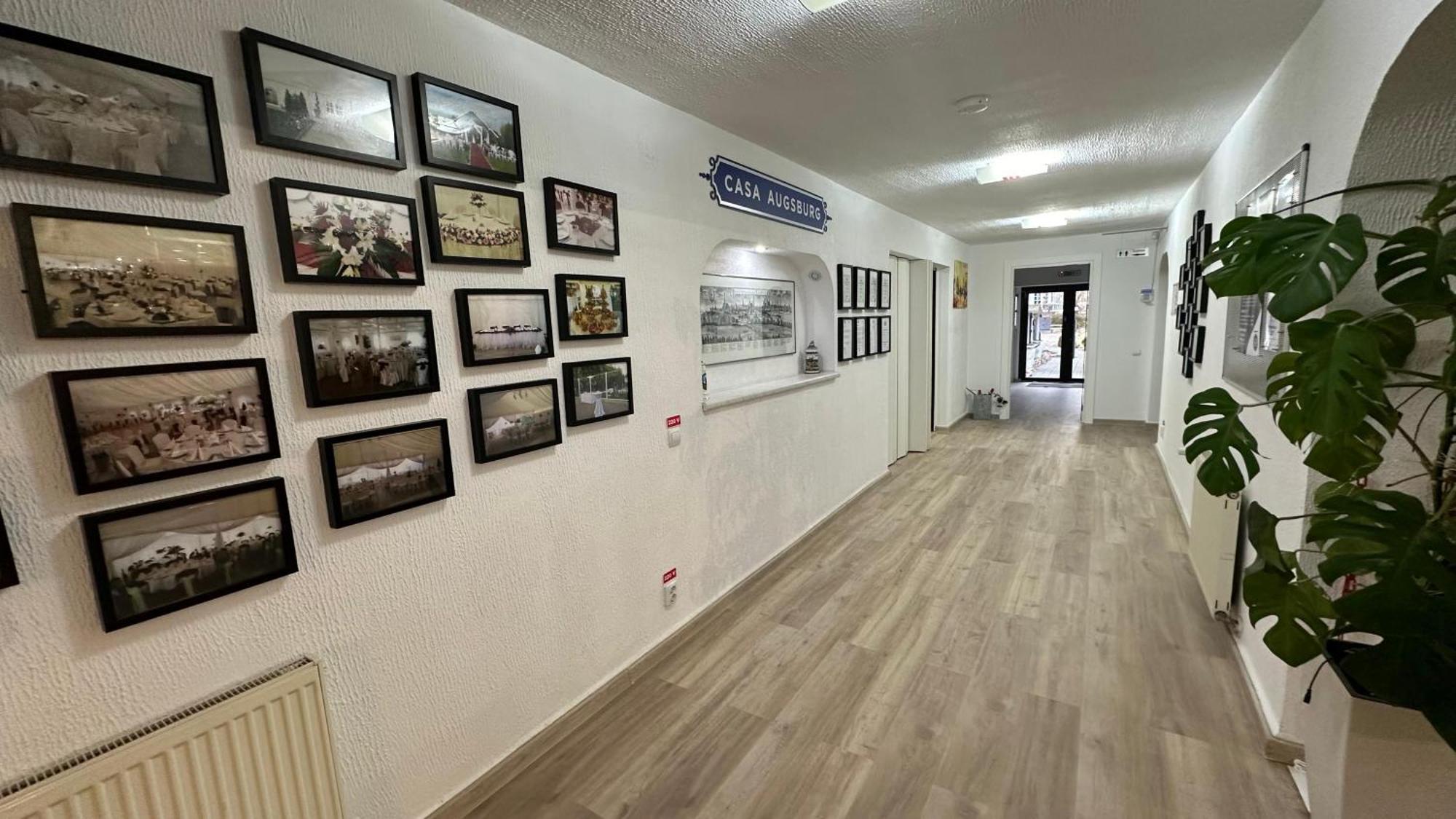 Casa Augsburg Hotel Банещи Екстериор снимка